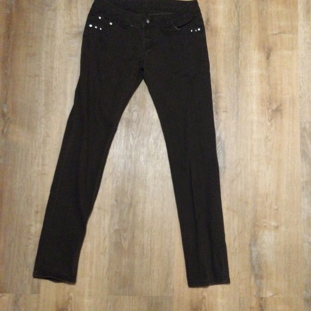 Brand: Nalu Role Size: Medium Color: Brown